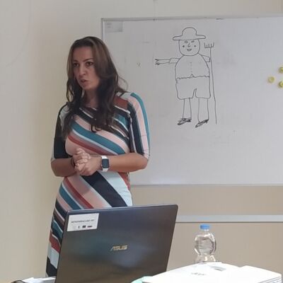 Predavanje Knjižnica Črnomelj Knjižnica Črnomelj, 25.09.2020